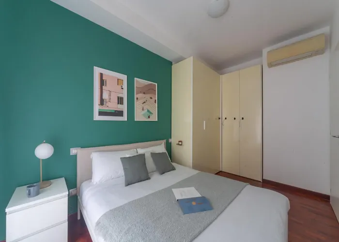 The Rent - One-bedroom With A Terrace In Corso Sempione Διαμέρισμα *