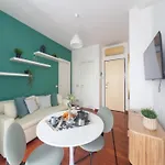 The Rent - One-bedroom With A Terrace In Corso Sempione
