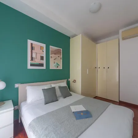 The Best Rent - One-bedroom With A Terrace In Corso Sempione Apartment *